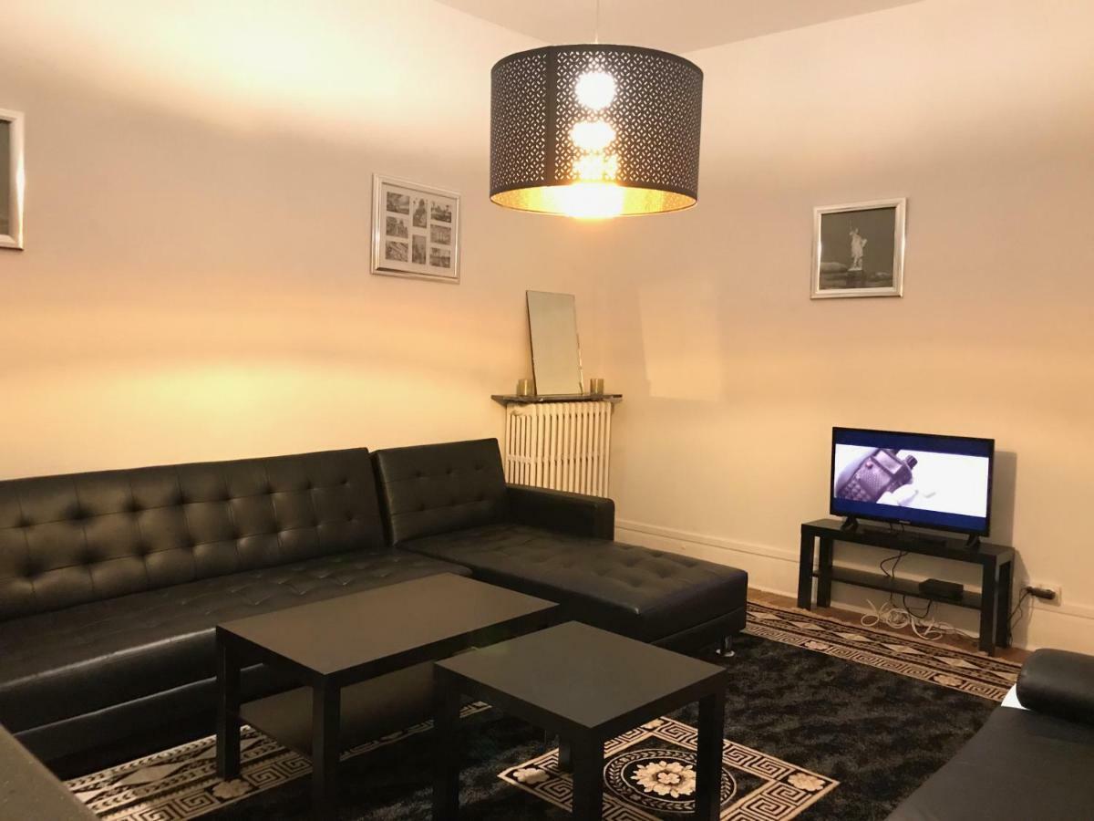 Luxury Suite Lilas 1 Дижон Экстерьер фото